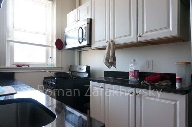 Photo - 42 Strathmore Rd Apartment