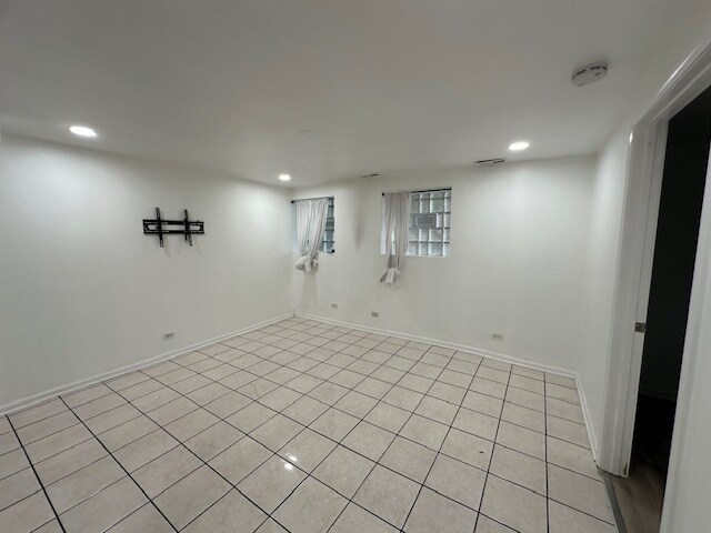 Living Room - 1258 N Kedzie Ave