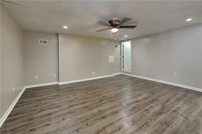 Building Photo - 4240 Moccasin Trail