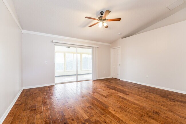 Building Photo - 33908 Fairhaven Ct