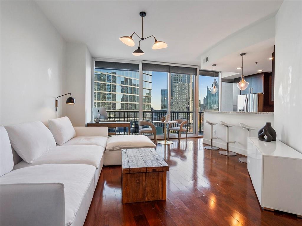 Primary Photo - 1080 Peachtree St NE