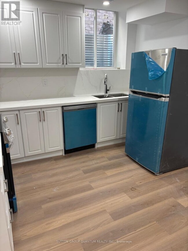 Building Photo - 25 Clearfield Dr