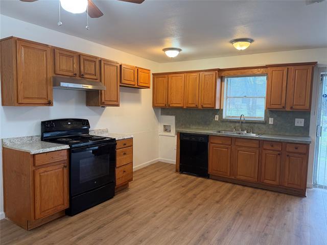 Foto del edificio - 3353 Westminster Dr