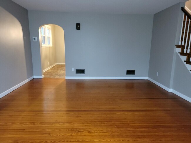 Foto del edificio - 418 Cherry St