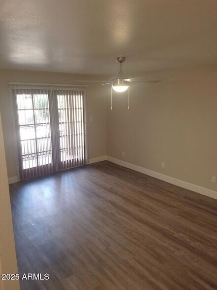 Foto del edificio - 12231 N 19th St