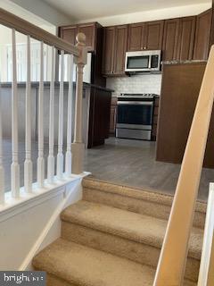 Building Photo - 1391 Black Forest Dr