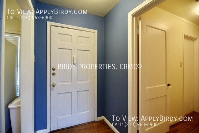 Building Photo - 464 Harmon Drive San Antonio, TX