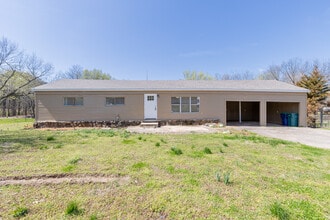 Building Photo - 7449 Malone Rd Building Photo - 7449 Malone Rd