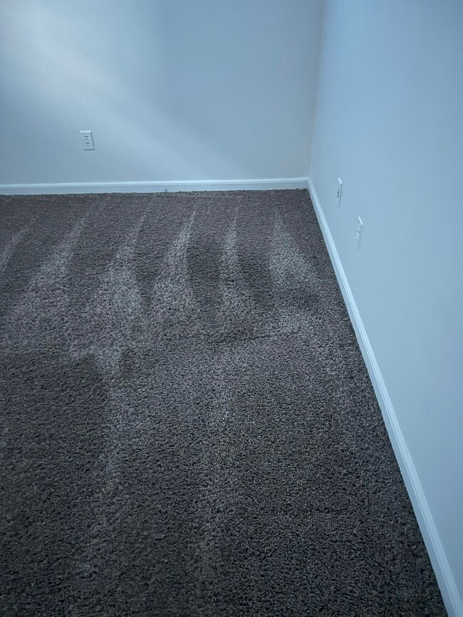 Building Photo - 2503 Hermitage Way