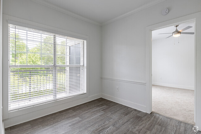 1BR, 1BA - 841SF - Wesley St. James Apartments at Sandy Springs