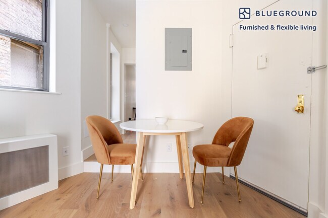 Foto del edificio - 190 6th Ave