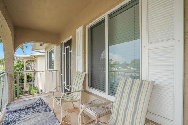 Foto del edificio - 5910 Via Delray Blvd