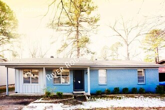 Building Photo - 5519 Southboro Dr