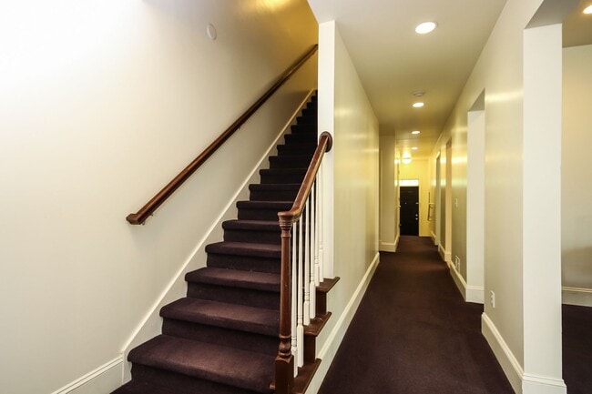 Interior Photo - Victors Place 2