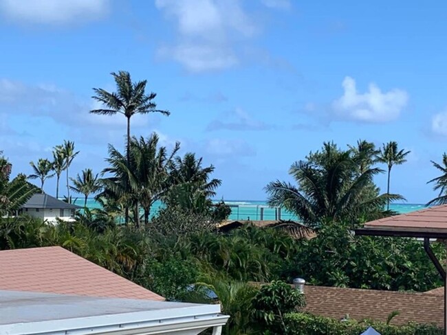 Building Photo - Charming Island Retreat – 3BR/2BA Home A B...