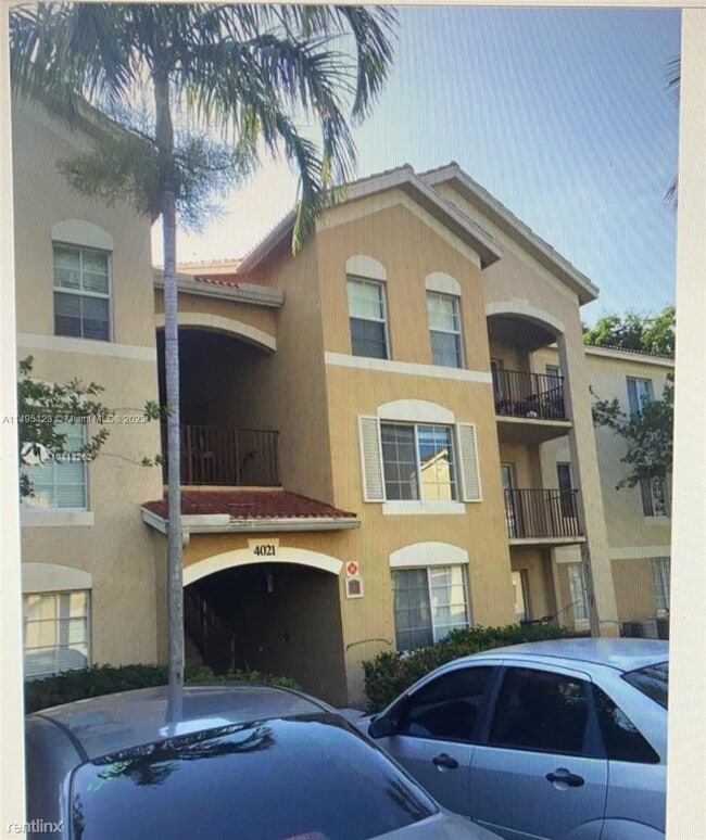 Foto del edificio - 2 br, 2 bath House - 4021 San Marino Blvd ...
