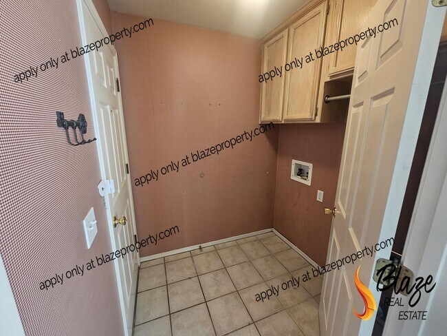 Foto del edificio - Coming Soon: Your New Main Character Era Starts Here!