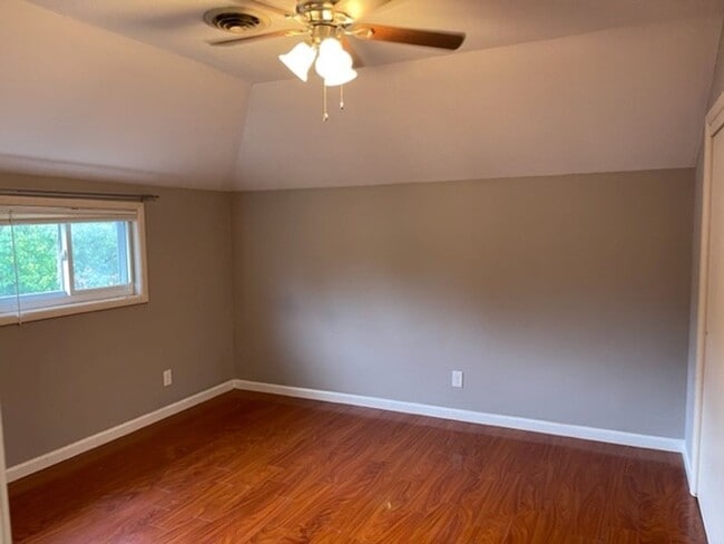 Foto del interior - 808 N Lincoln Ave