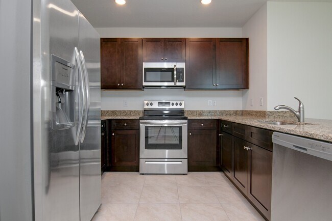 Foto del edificio - Beautiful 3 bed 2 bath Home FOR RENT in th...