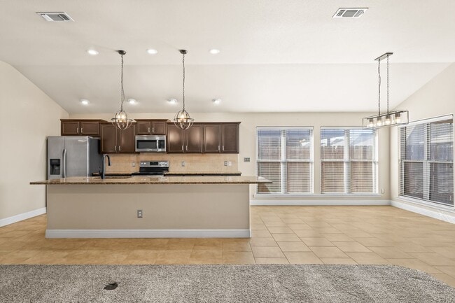 Building Photo - Beautiful 4/3/2 in Frenship ISD