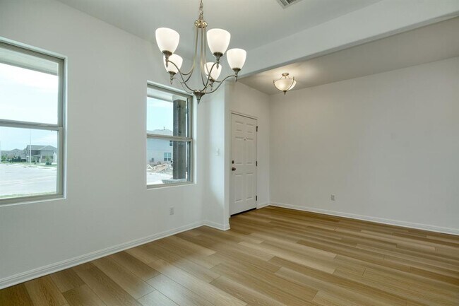 Building Photo - 12900 Cerro Castellan Trace