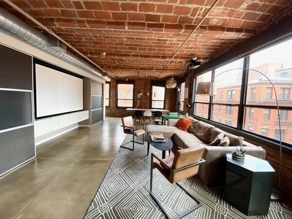 Foto del edificio - 121 Beach St