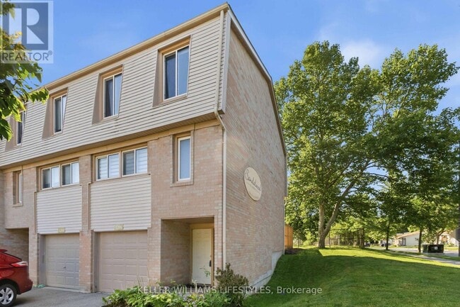 Building Photo - 1206 Limberlost Rd