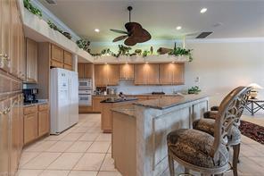Foto del edificio - 3609 Glenwater Ln