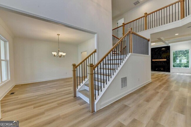Foto del edificio - 9135 Fox Trail Ln
