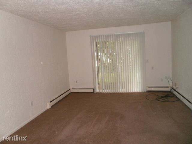 Building Photo - 2 br, 1 bath 4plex - 1403 Huntington Ave #2