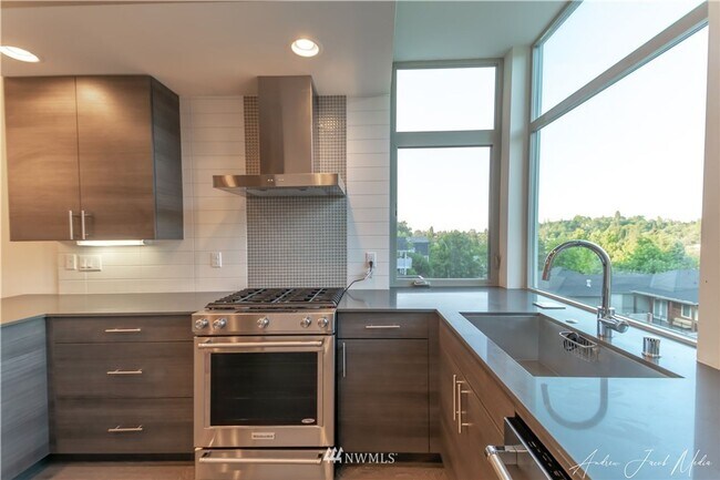 Foto del edificio - 3Bd/2.5Ba Seattle Townhome