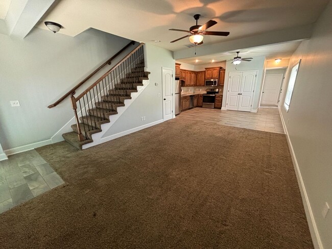 Foto del edificio - 3-Bedroom, 2.5-Bathroom in Platte City