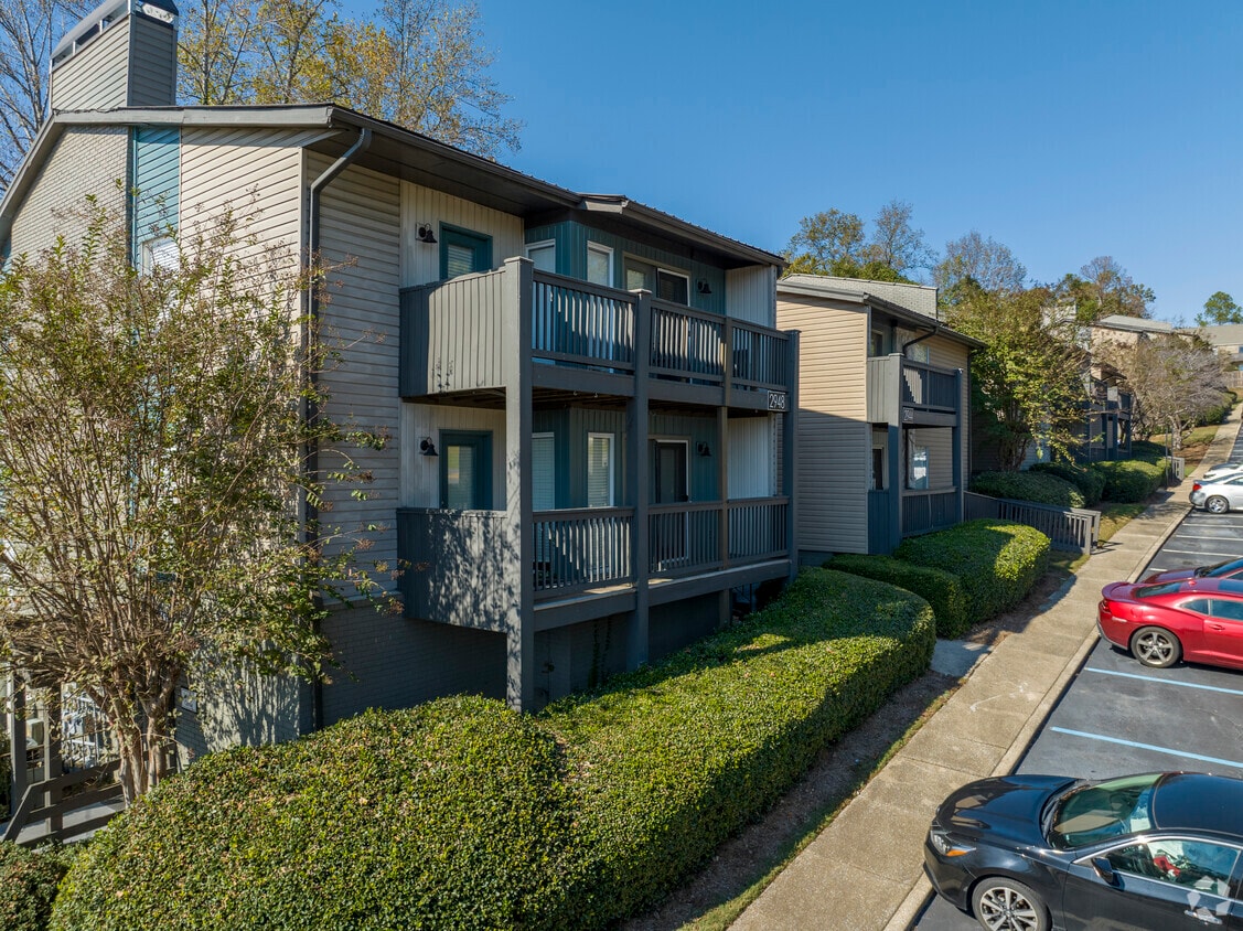 Berry Falls Apartments - Berry Falls Apartments