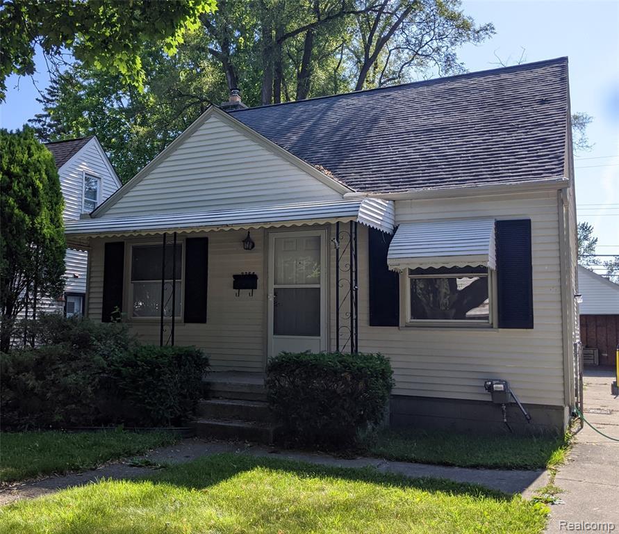 Foto principal - 3354 Ellwood Ave