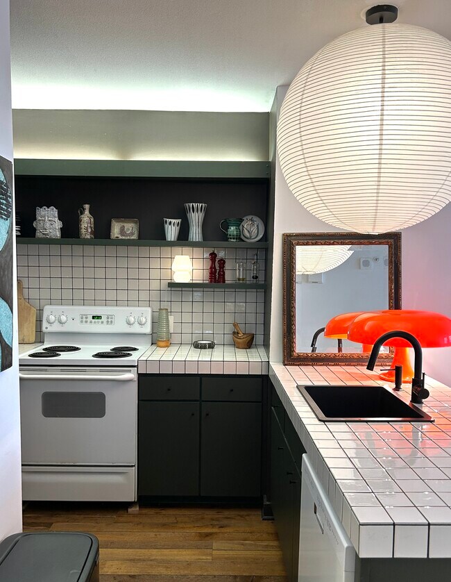 Foto del edificio - 631 D St NW