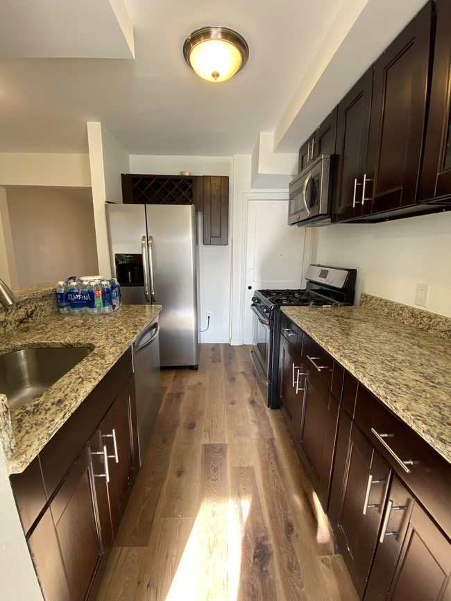 Updated Open Kitchen - 3353 Alden Pl NE