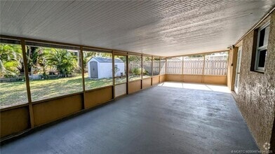 Building Photo - 830 NW 10th Terrace