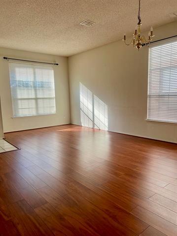 Foto del edificio - 1527 Sugarbush Trail