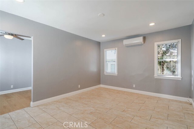 Foto del edificio - 1049 Western Ave