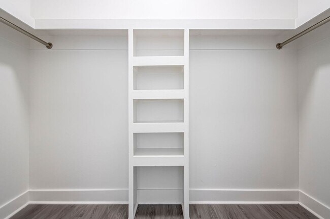 Foto del edificio - Timeless Elegance with Modern Upgrades – Stunning 3-Bedroom Little Rock Home!