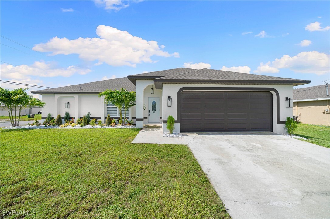 Foto principal - 130 NE 11th Ln
