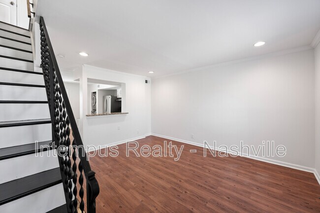 Foto del edificio - 1300 Aline Ave