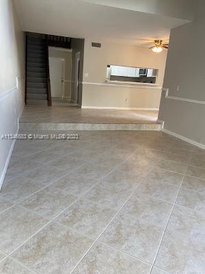 Foto del edificio - 9310 SW 1st St