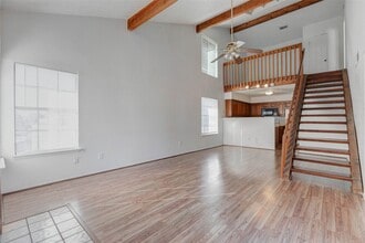 Building Photo - 200 Pecan Dr