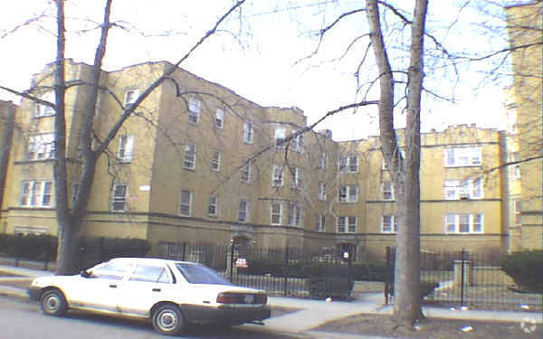 Building Photo - Richmond Tower Apartments
