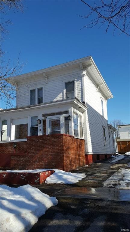 Building Photo - 255 S 3rd St