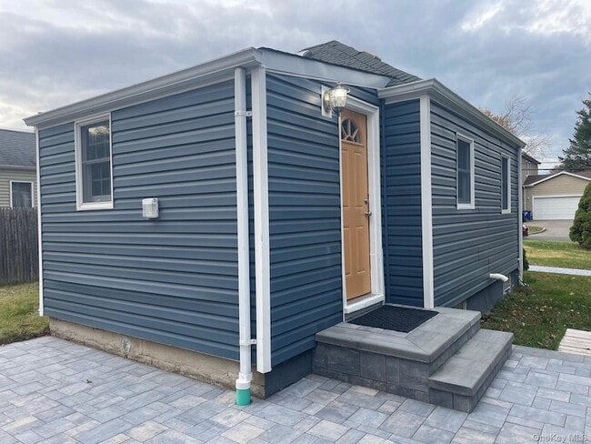 Photo - 46 Weston St House