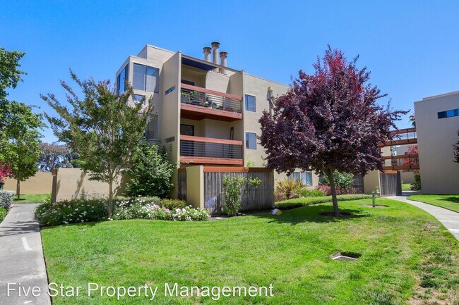 Foto del edificio - 3 br, 2 bath House - 916 Beach Park Blvd # 67