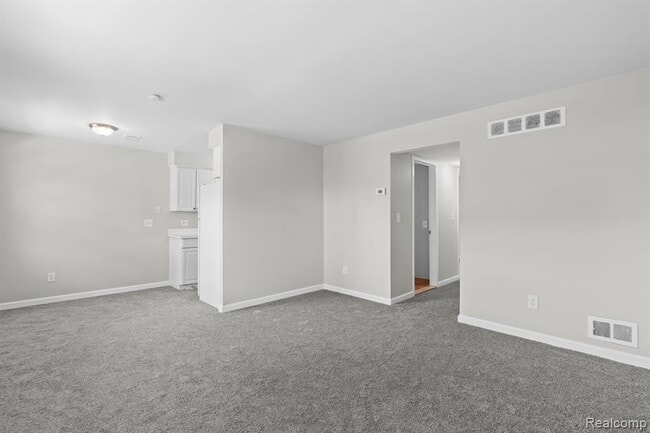 Foto del edificio - 162 Princeton Dr