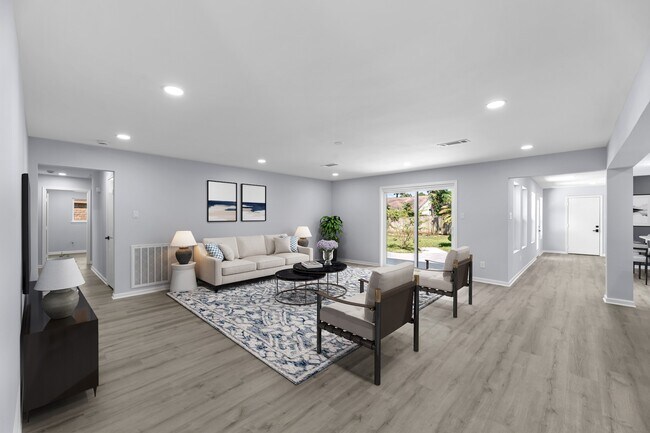 Building Photo - 11402 Ash Creek Dr